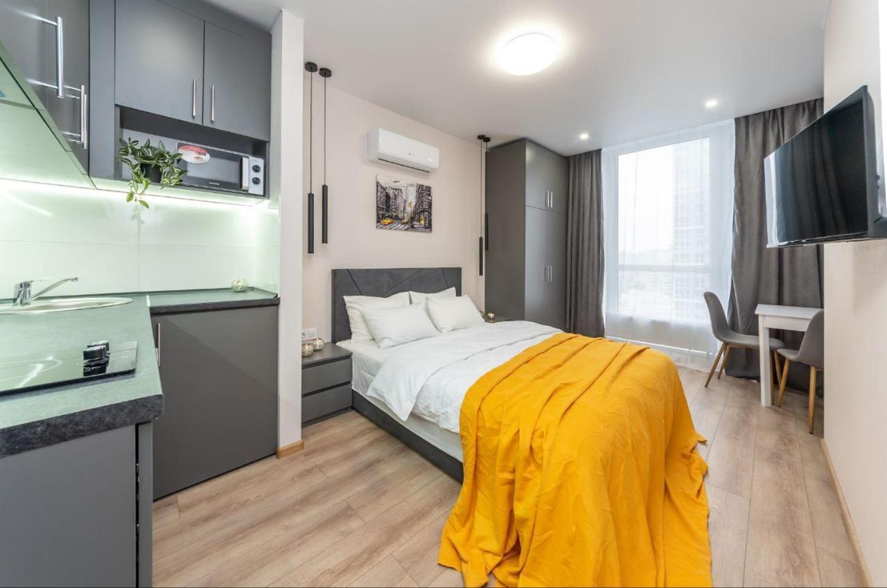 панорамний краєвид на озеро Apartment *
